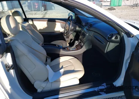 2008 Mercedes-Benz Clk 350 from USA, damaged, VIN WDBTK56F48F237517